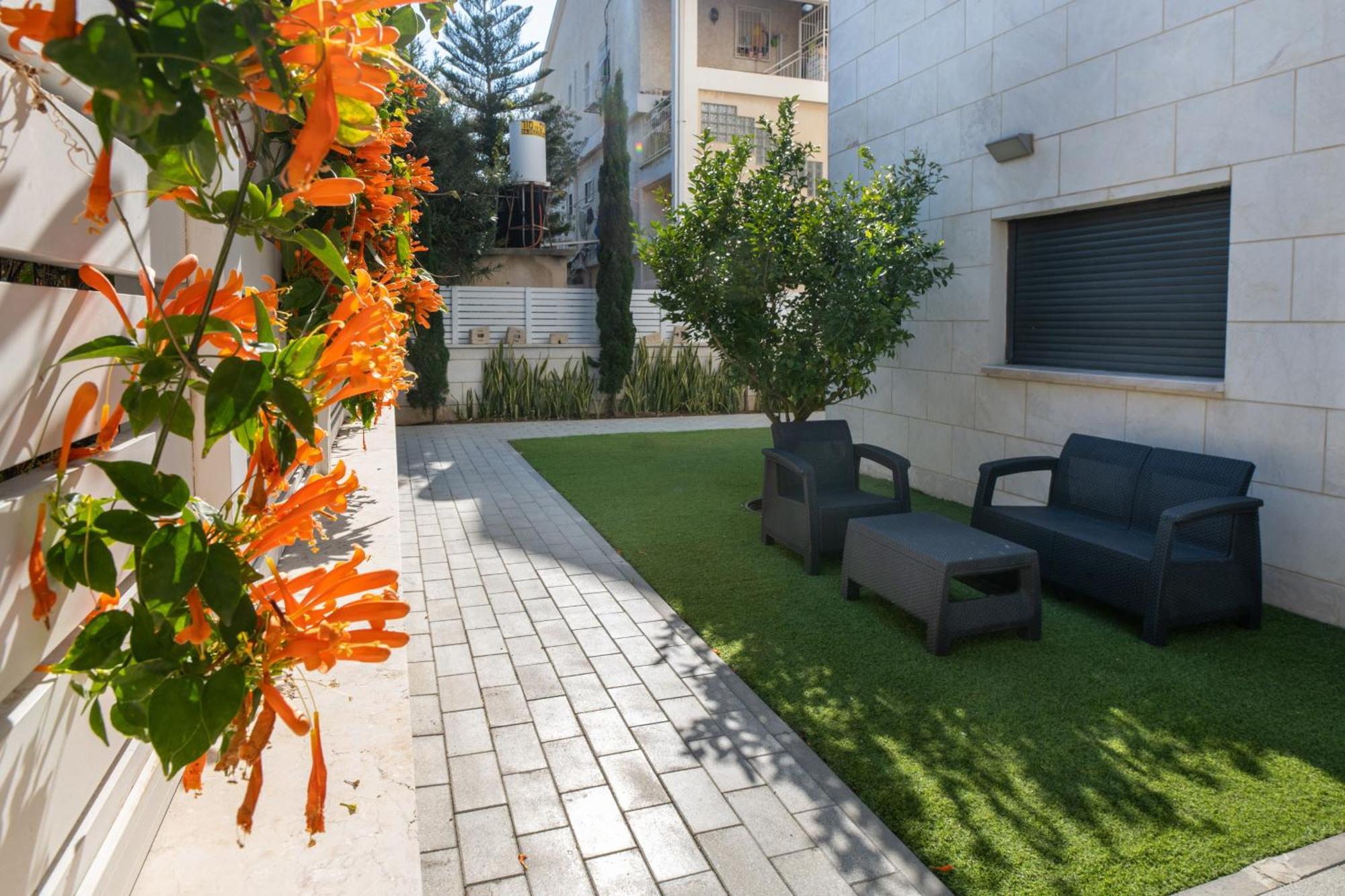 Balfour Sea View City Center Naharija Exterior foto