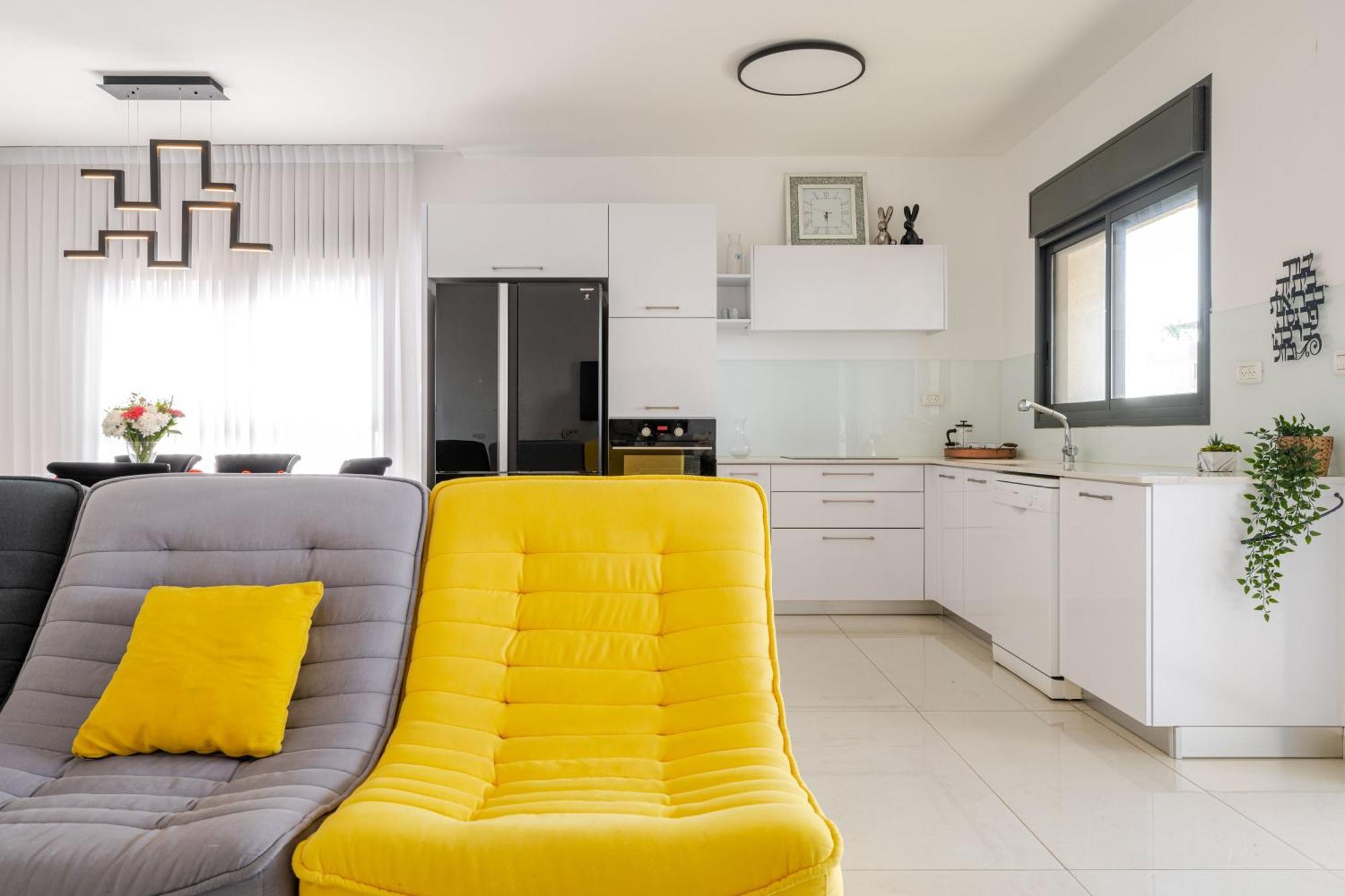 Balfour Sea View City Center Naharija Exterior foto